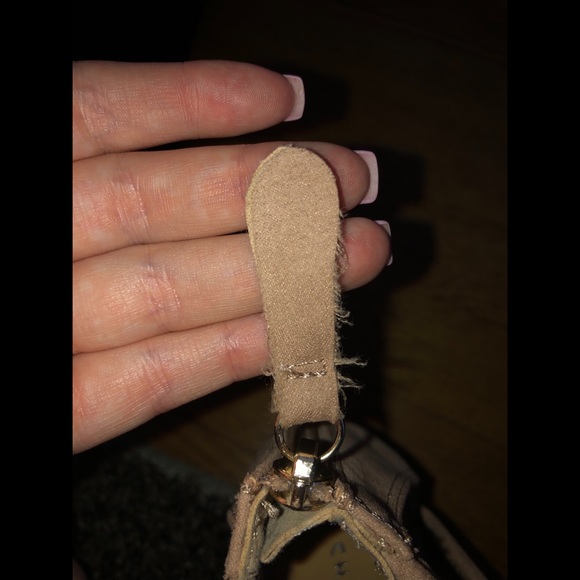 Chinese Laundry Women’s Sheena Dress Sandal - Picture 8 of 8